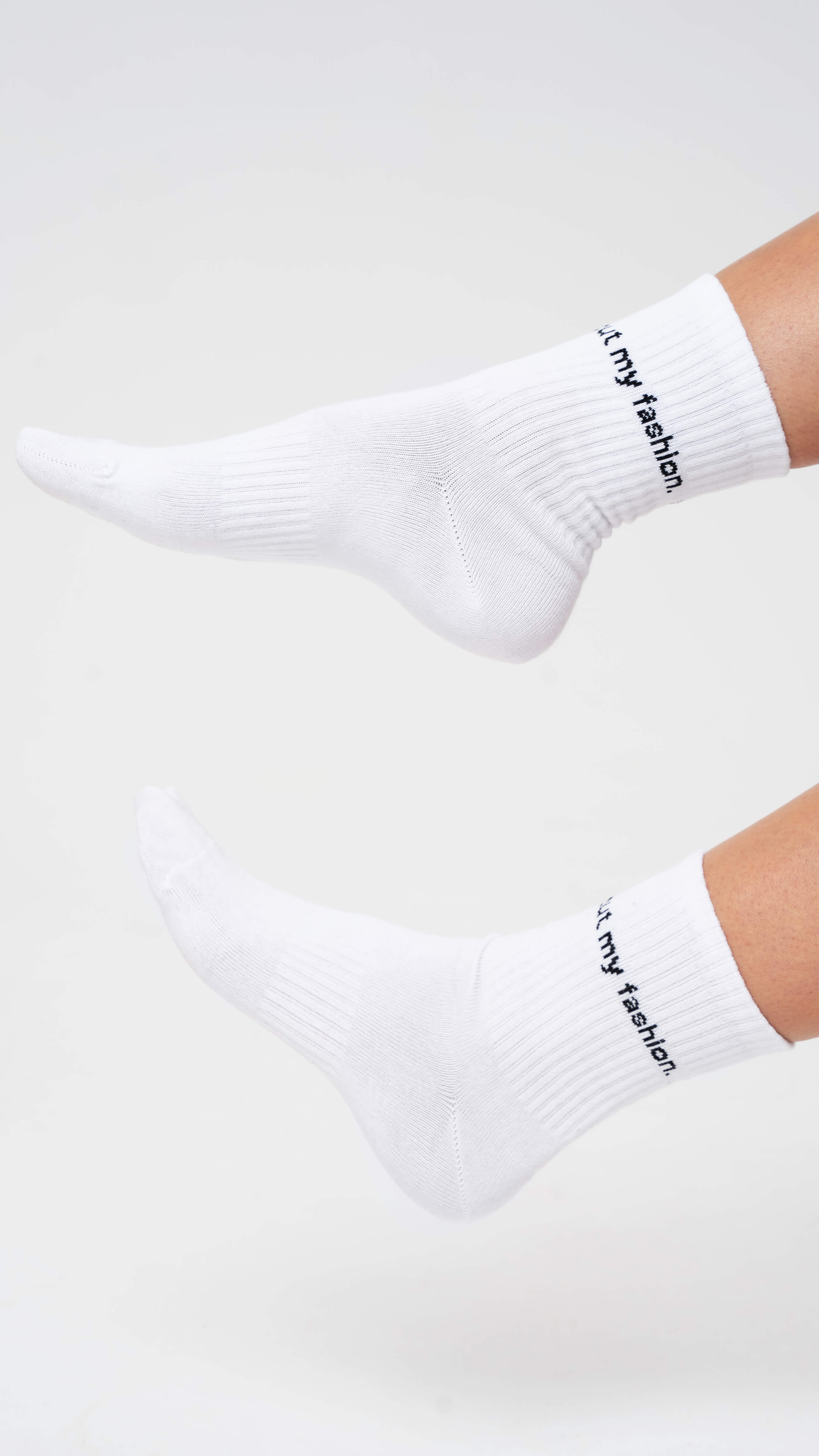 Unisex-Socken in Weiß von Cutmyfashion