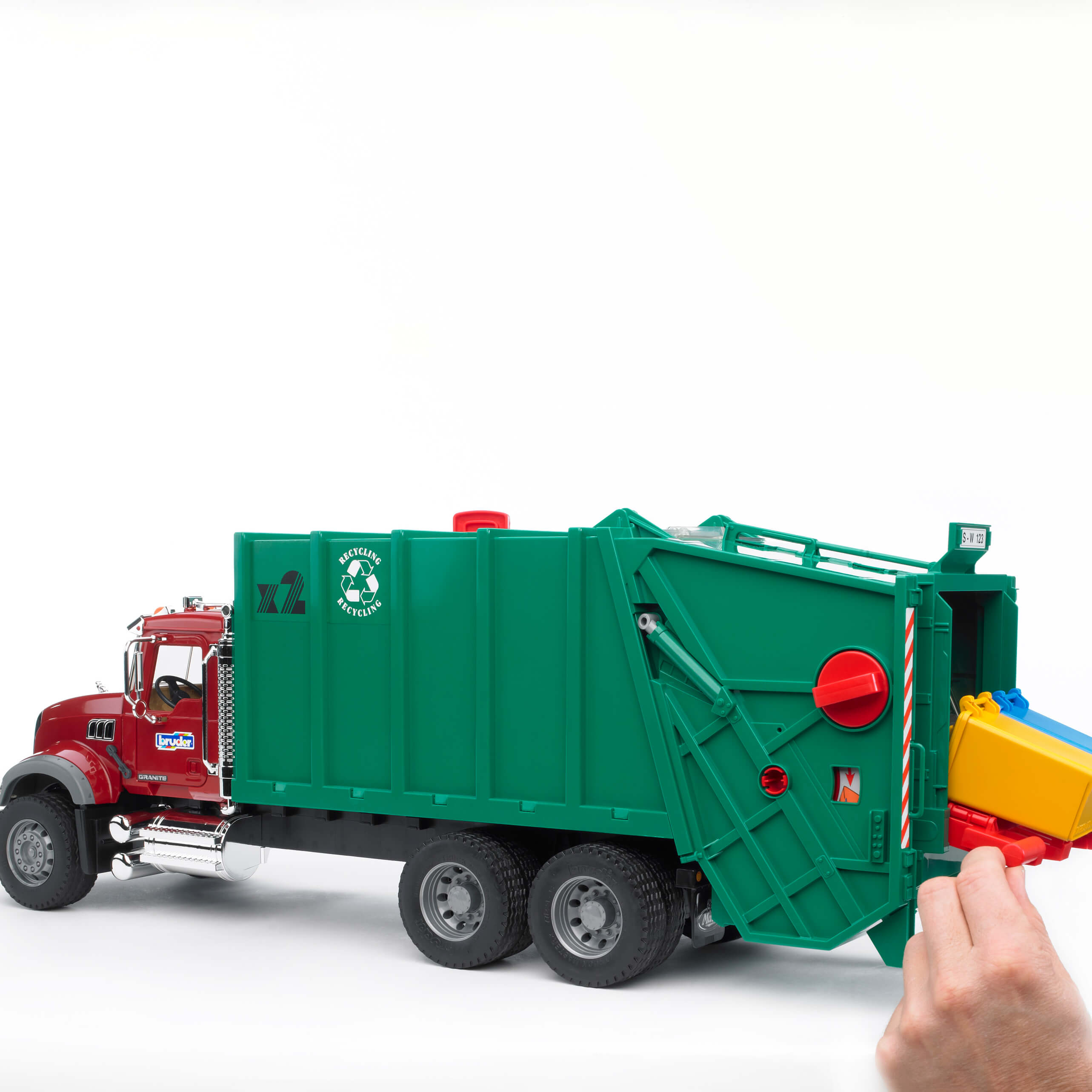 Bruder 02812 Šiukšlevežė